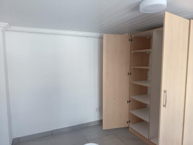 1 Bedroom Property for Sale in Bayview Western Cape